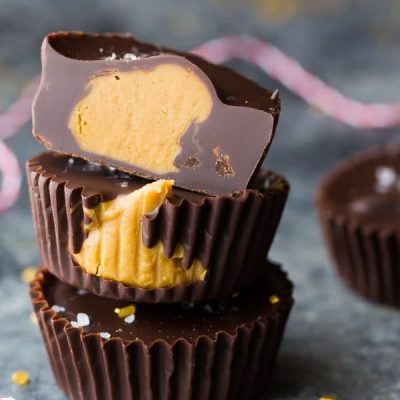 Salted-Dark-Chocolate-Cookie-Butter-Cups-2-600x900